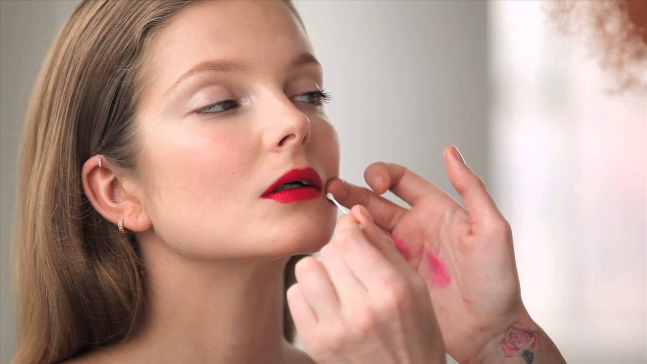The Monday Makeover: The Bold Lip
