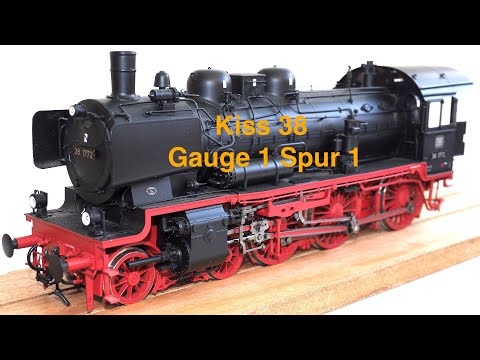 Kiss class 38