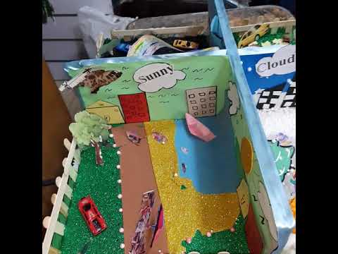 انشطه مدرسيه بصنع مكتبه الاصدقاء