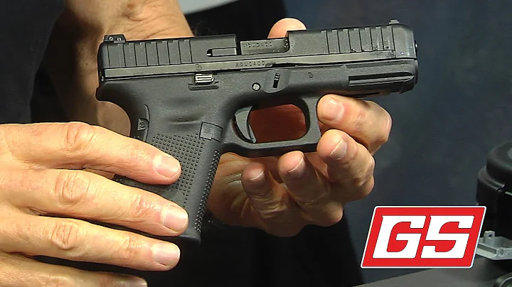 Lenny Magill checks out the G44 in studio.