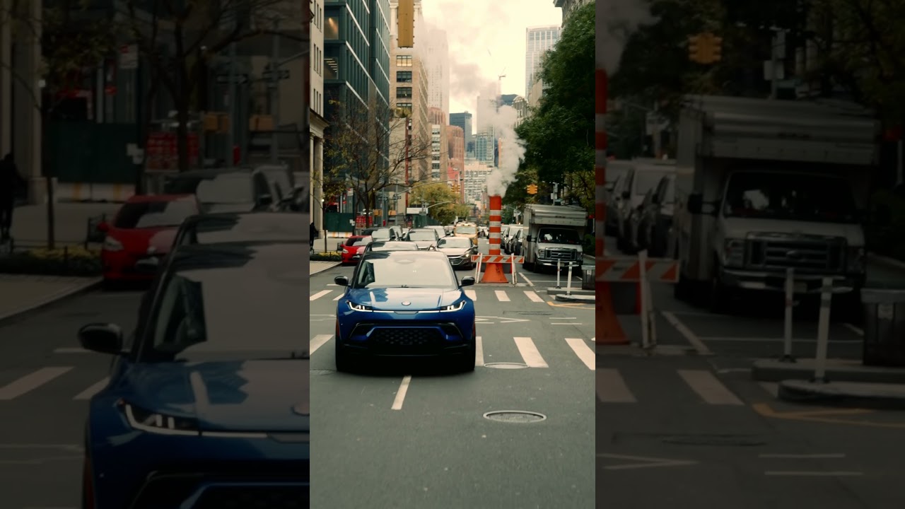 Cruising through the city that never sleeps 🗽🏙️