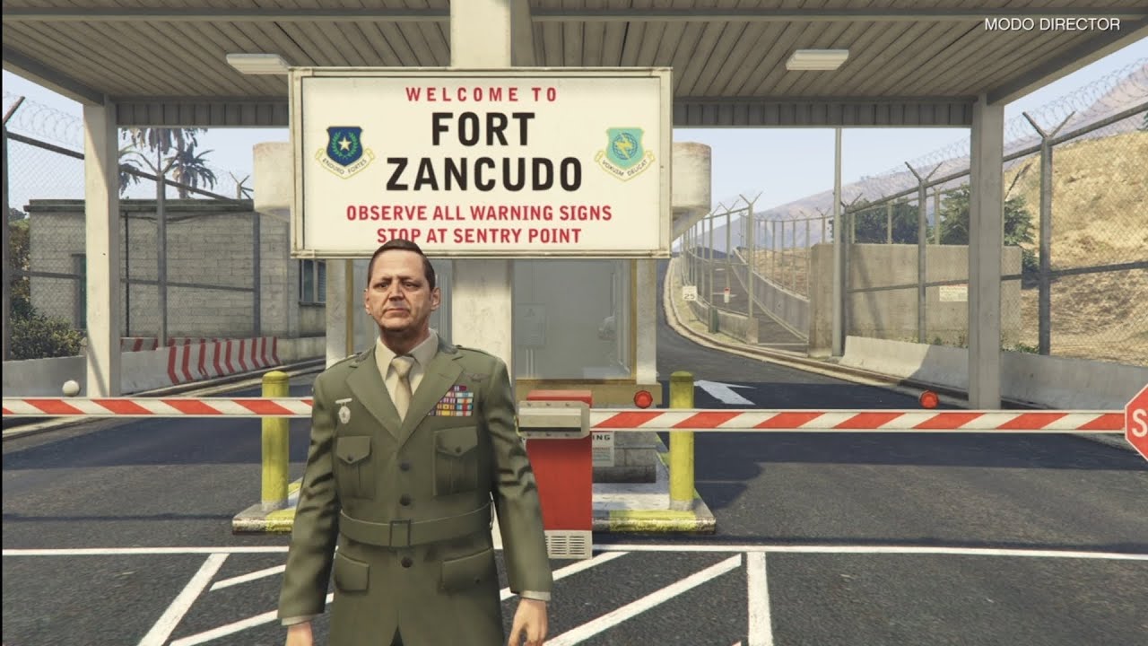 Caminando en GTA V ( FORT ZANCUDO ) No Commentary