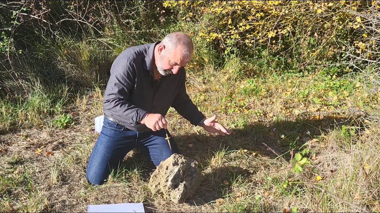 La pierre levée - Création d'un Harmonisateur: Purification, Orientation, Programmation Énergétique