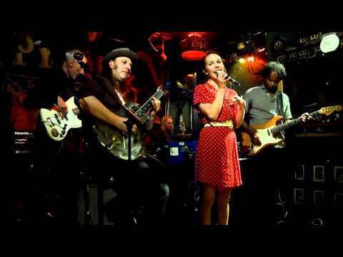 Isabella Lundgren & Brian Kramer Band; The New And...