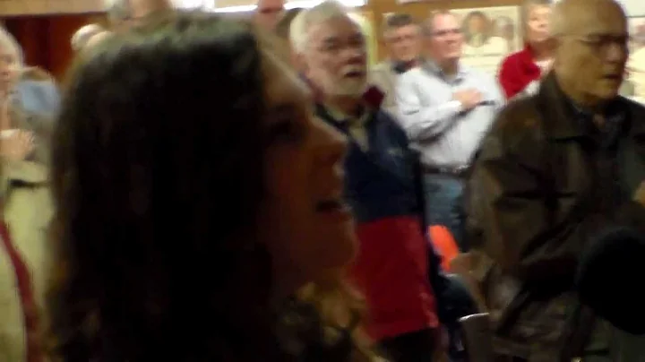 Sarah Engle sings "Star Spangled Banner" - Glide M...