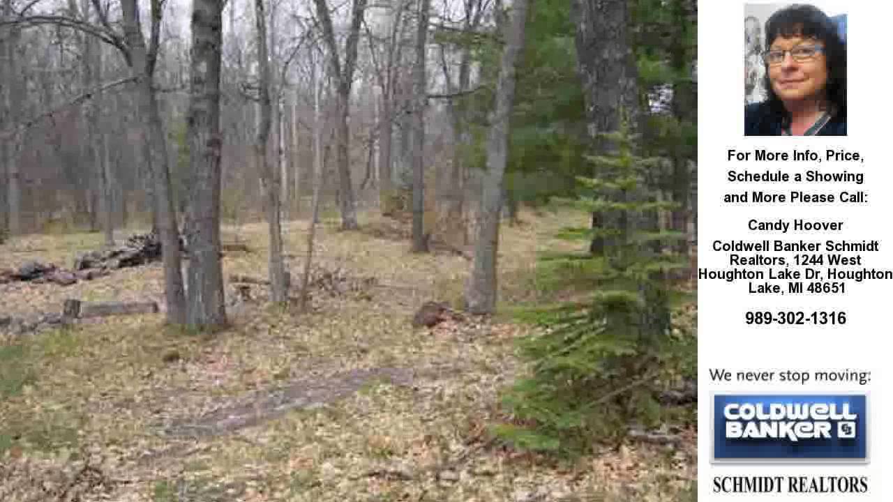 XXX LOON Ln, St Helen, MI Presented by Candy Hoover.