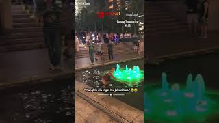 Agaknya Dia Ingat Itu Jakuzi Sebab Tu Rileks Je Masuk Macam Tempat Spa