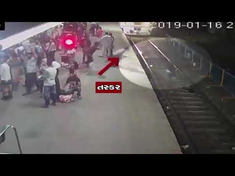 Mumbai: Youth escapes unhurt from moving train while catching miscreant stealing phone- Tv9