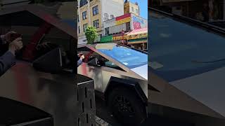 Tesla Cybertruck Driver Uses Bus Stop as Parking Space