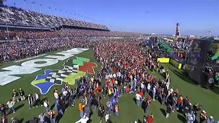 I Put Pre-Race Pageantry From Cars Over An Actual NASCAR Race