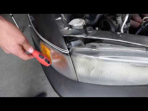 2000 Mitsubishi Mirage Turn Signal Light Bulb Replacement