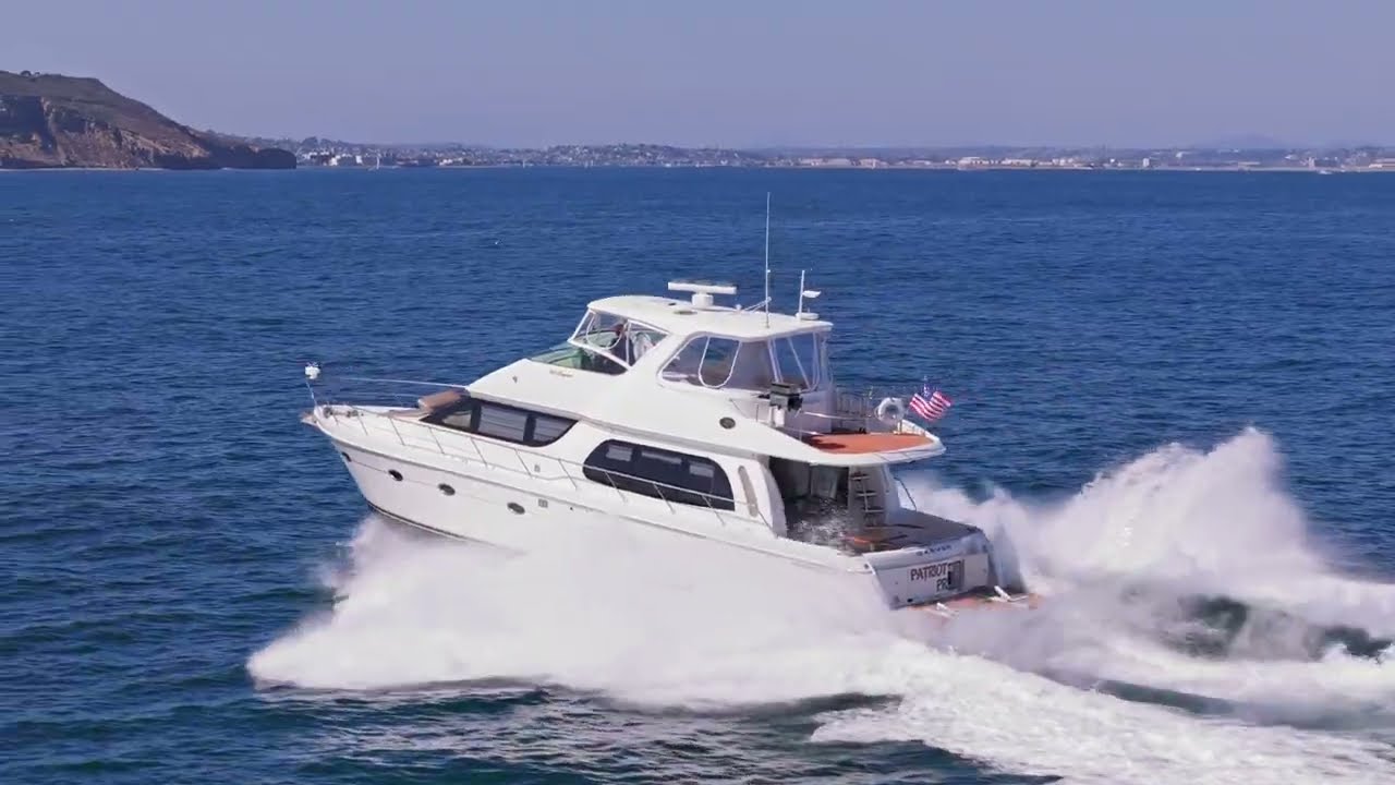 きよまる　　　　　　　　　　　　　　　　　　ティンバーランド 2005 Carver 560 Voyager Sky Lounge – Your Dream Yacht Awaits