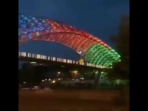 sounds app 😍🇬🇪🇦🇿❤Gürcüstanın körpüsündə Azərbaycan bayrağının Rəngi😍