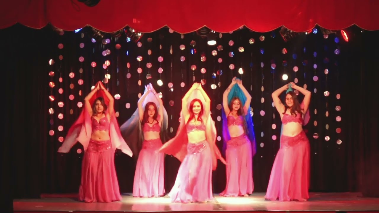 Danza con velos - Las Orientalistas