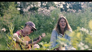 Musikvideo Sommersang Uden Sol Af Stine Pilgaard Og Katrine Muff