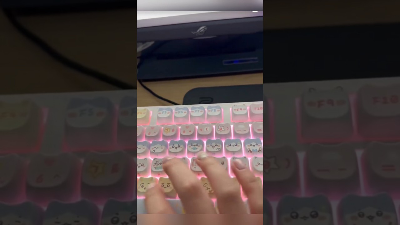 Я этого не ожидала от клавиатуры… usagi 🥰