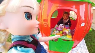 Elif kasiyer oldu, çilek markette alışveriş zamanı , eğlenceli çocuk videosu