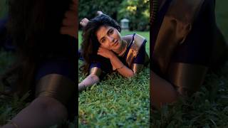 Uff Iswarya Menon Hot Stunning Y Look In Blue Saree