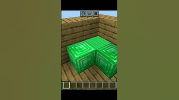 Minecraft Emerald Block Illusion | #shorts #minecraft