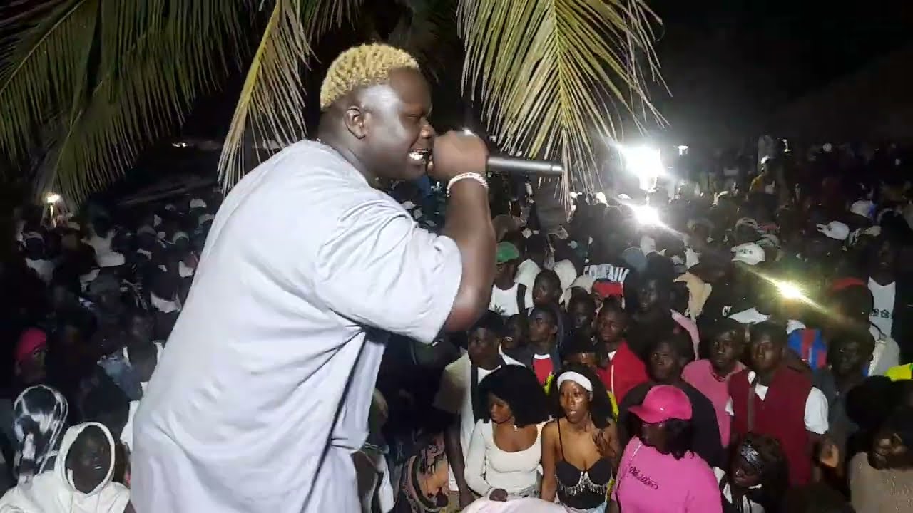 L BADO live in sanyang beach ⛱️ 😎 🙌let's gooo south gunjur ✨️ 