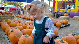 Worlds LARGEST PUMPKIN shopping!