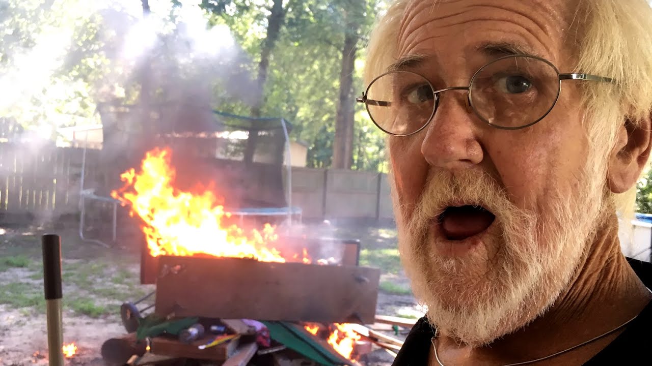 Картинки злой дед