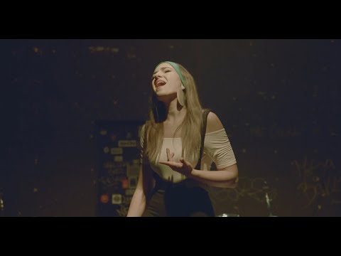 Jasmina Makota - Half Life (Official video)