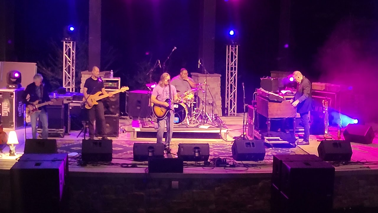 Edwin McCain solitude (live) Lexington south Carolina icehouse Amphitheater
