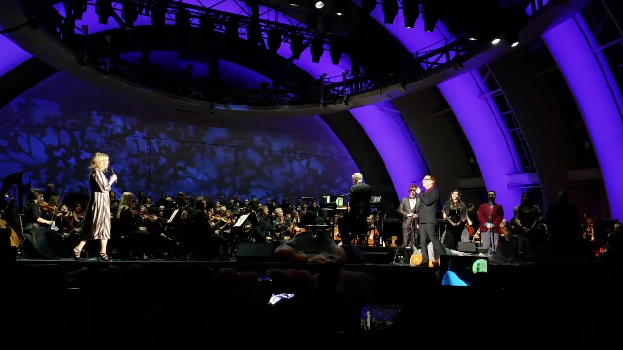 Danny Elfman & Catherine O'Hara - "Finale" (Hollywood Bowl 10.30.2016)