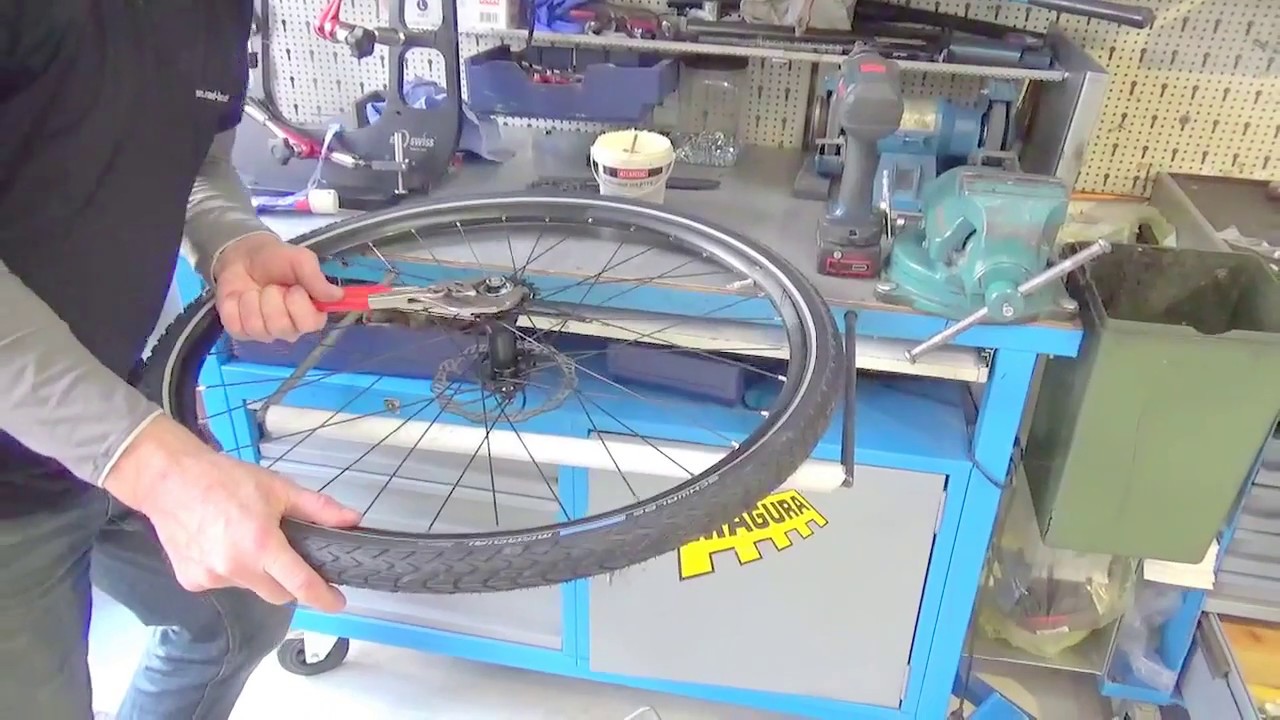 Antrieb Pinion Getriebe - Kettenwechsel, Ritzelwechsel - (Untertitel) pinion gear 中文