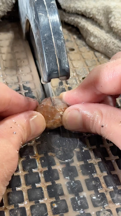 I cut an agate