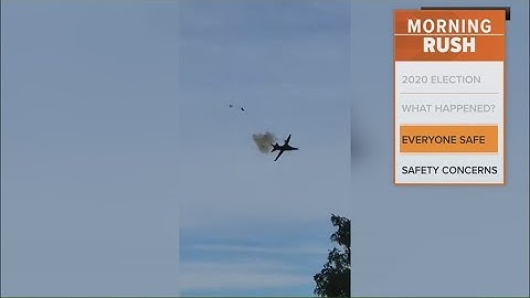 Michigan air show: Pilots eject from jet before crash