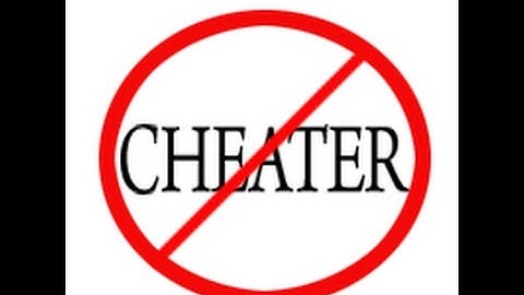 Cheater/hacker in BTDBattles gets schooled by egogoyo