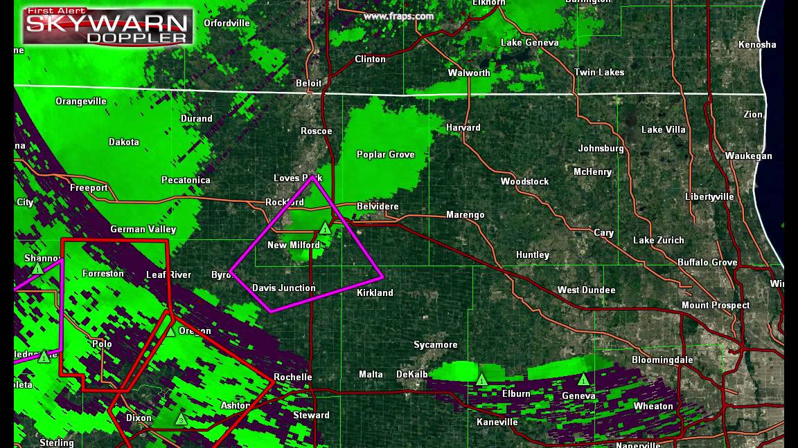 Radar loop of April 9th 2015 Rochelle / Fairdale, IL EF4 tornado