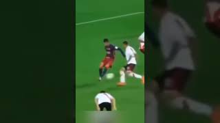 Neymar Rakibiyle Dalga Geçiyor