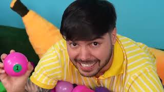 YOLO AVENTURAS   NO EMPUJES AL NIÑO INCORRECTO A LA PISCINA !!  1ozjcpYHwg 720p screenshot 1