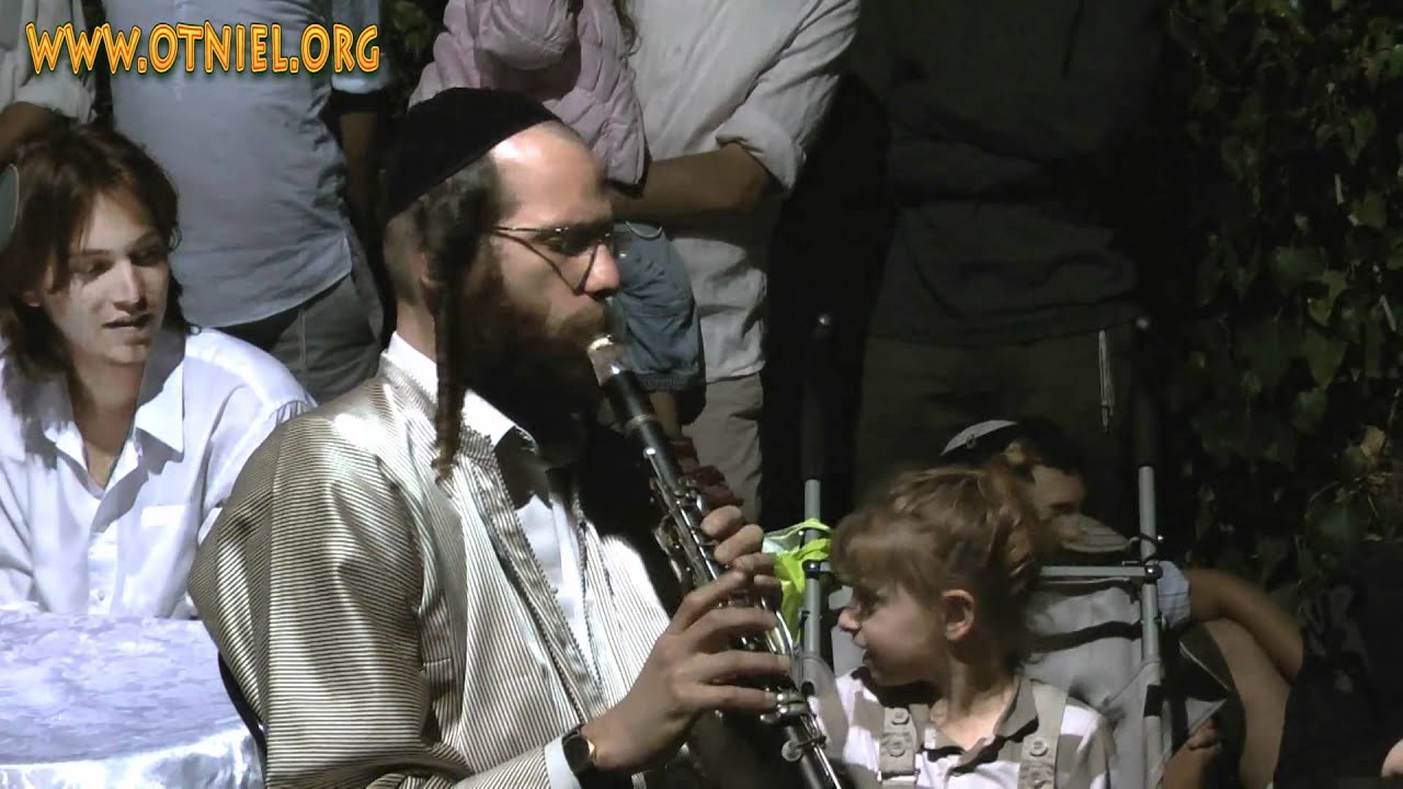 חיליק פרנק: ניגון המיוחס לחסידי אדמו