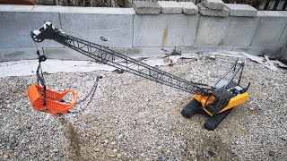 Sennebogen 633HD RC model dragline digs gravel