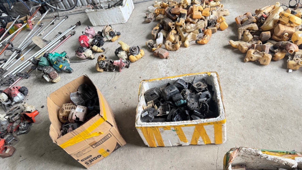 Xả hàng dọn kho phụ tùng máy cắt cỏ Nhật, ngày 11/06/2025 lô D. LH: Minh 0939171096