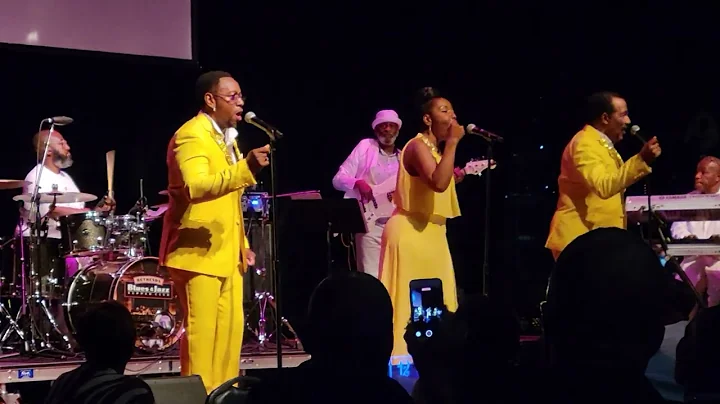 Soul Generation ftg Cliff Perkins singing "A Milli...