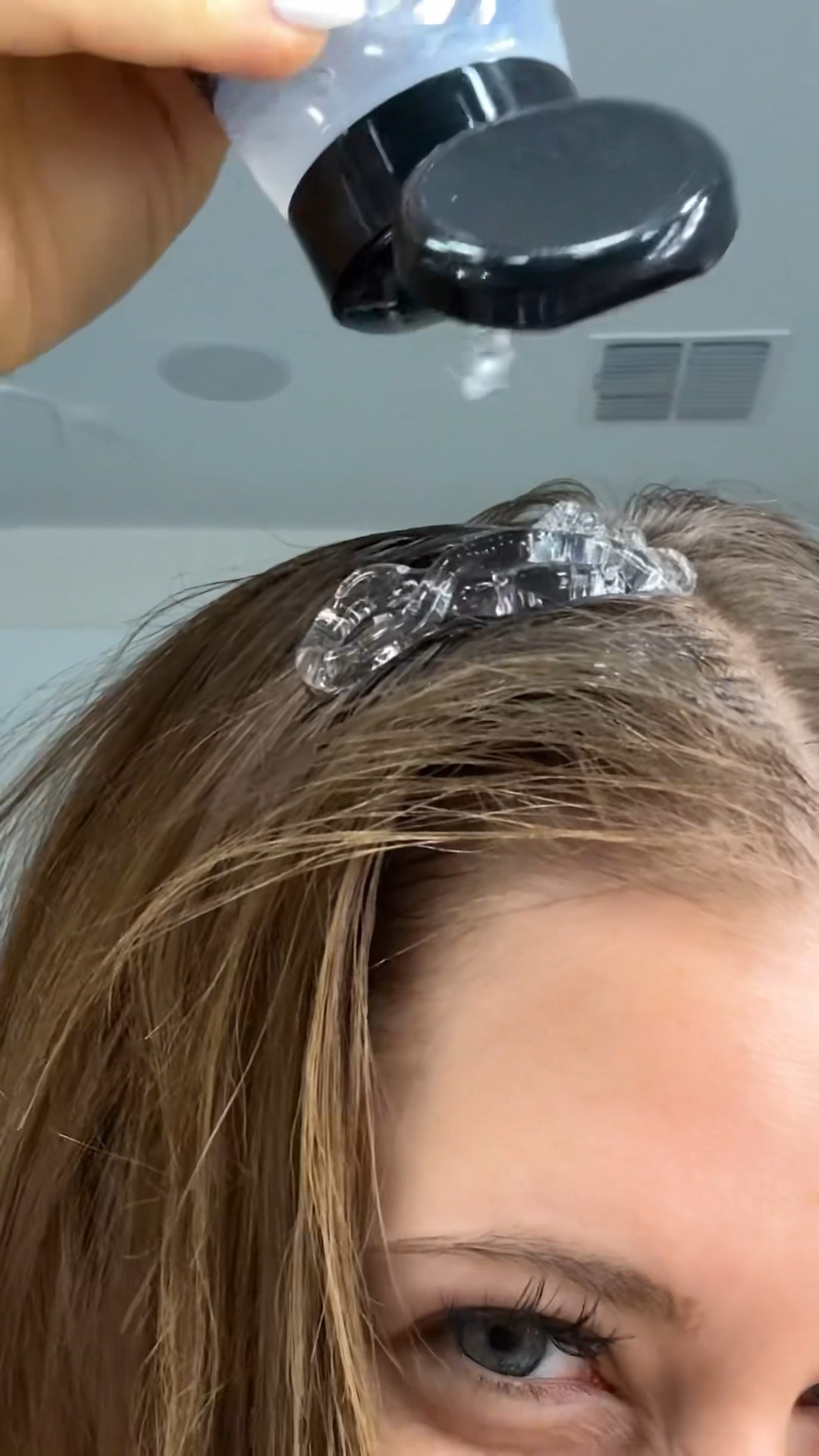 Maybe a little TOO much gel ?