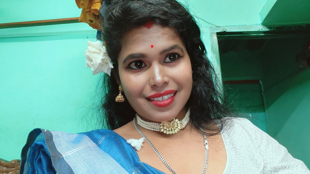 নতুন বছরের শুভেচ্ছা জানিয়ে নাইট লাইভ শুরু করলাম