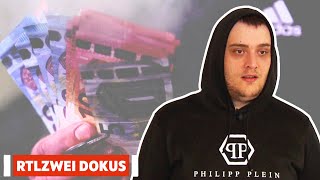 Der erste HartzIV Rapper in Deutschland?! | Armes Deutschland | RTLZWEI Dokus