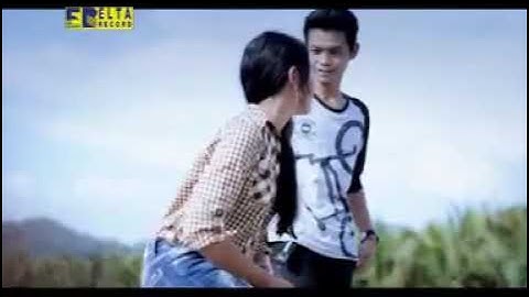 ANDRA RESPATI - Cinta Beda Usia
