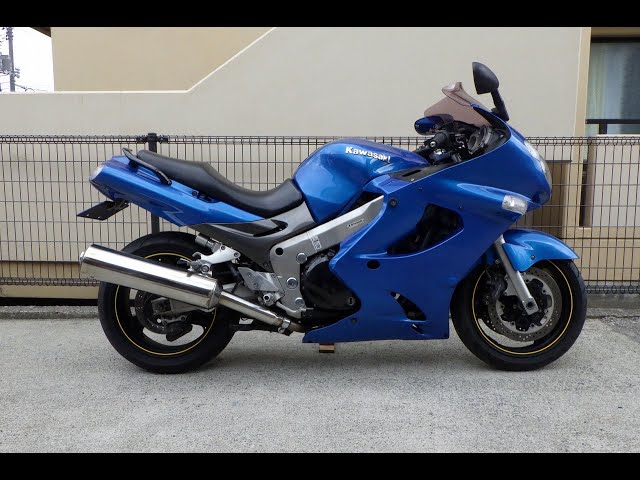 ZZ-R1200(ZXT20C-005)エンジン始動 ZZR1200‪@JunkYard069‬ - YouTube