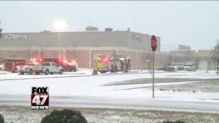 Lansing Mall closed due to gas leak
