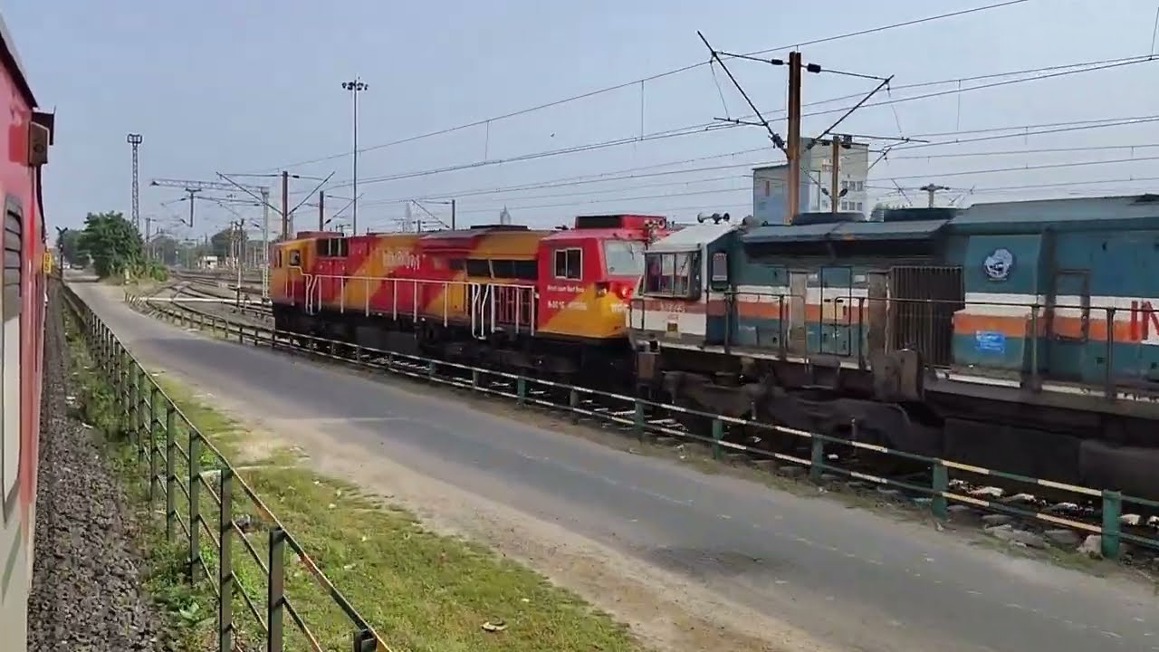 12946 BSBS - VRL Train Journey | AHMEDABAD JN. Arrival & Departure | EP ...
