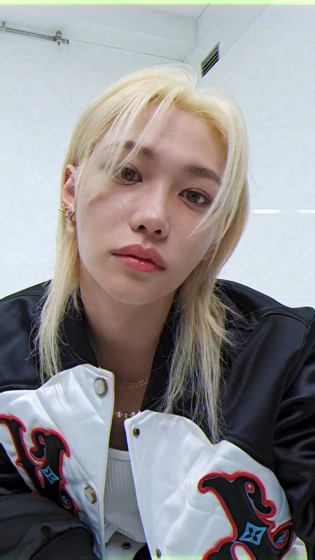 ? on water #StrayKids #스트레이키즈 #필릭스 #Felix #合 #HOP #WalkinOnWater #StrayKidsComeback