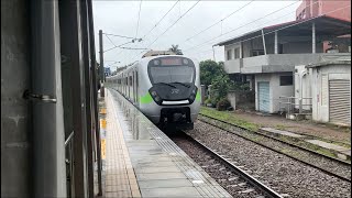 2007次新區間快車EMU900通過「花壇車站」「魚尾板」