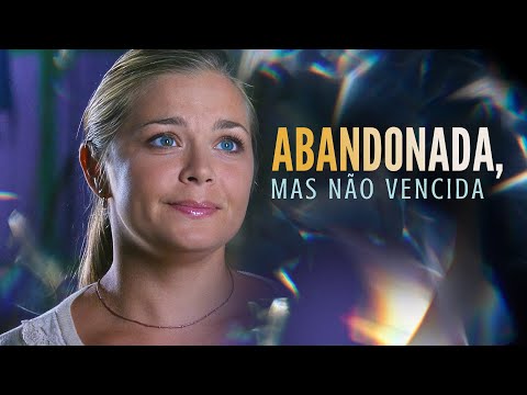 Ela Está Viva… Mas Quem É Ela? | Filme Completo Dublado
